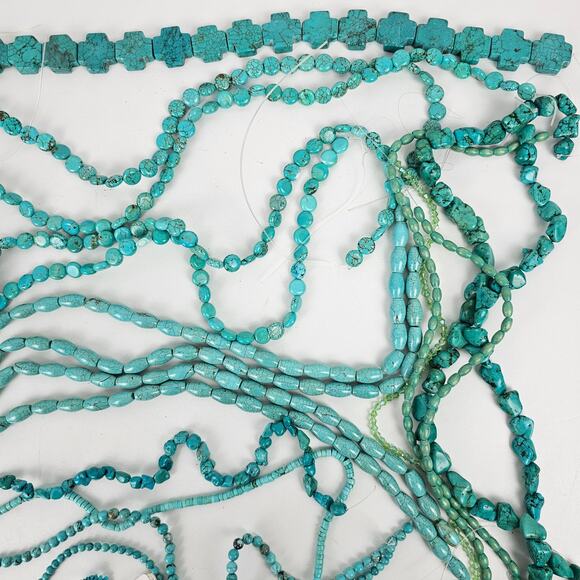 Lot new 22 strands turquoise beads various sizes shapes crafts hobbyist - Picture 3 of 6